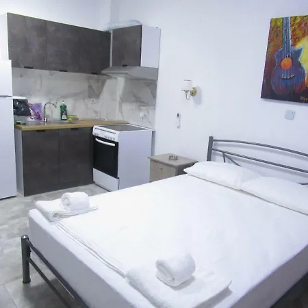 Artistic Rent Rooms & Apartments Nea Kallikrateia Exterior foto