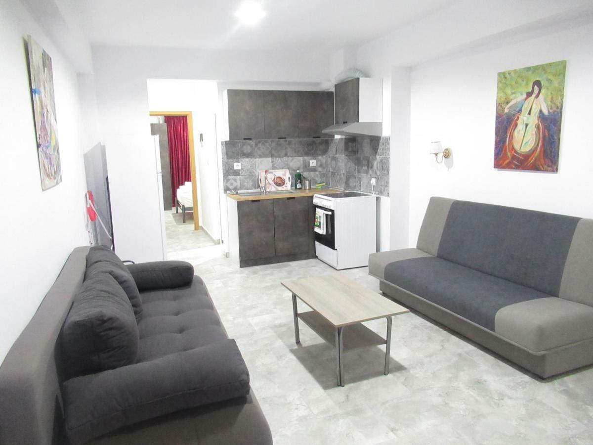 Artistic Rent & Nea Kallikrateia